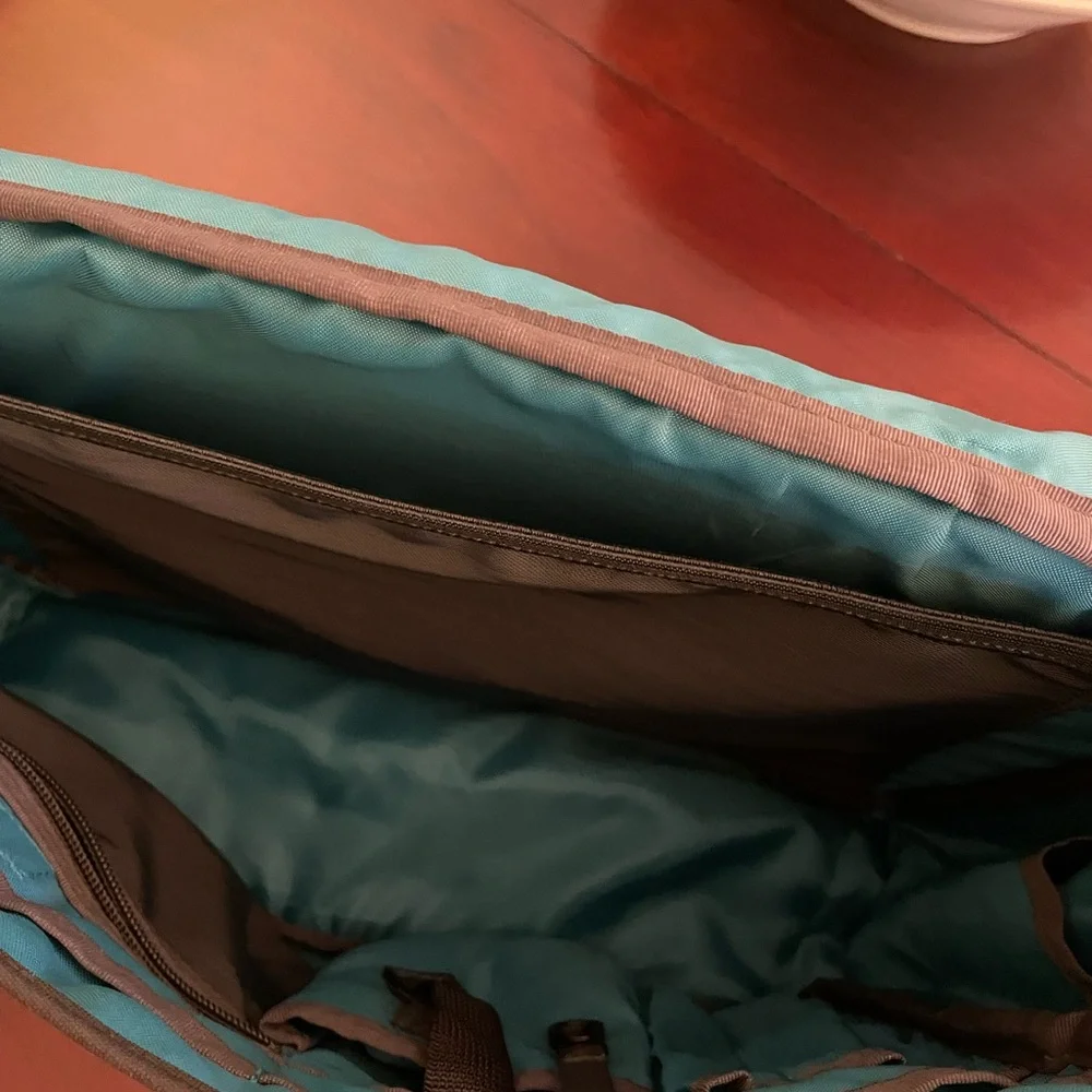 Patagonia Black and Teal Shoulder Bag - Picture 5 of 6